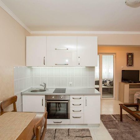 Valentina Apartman Apartment Petrovac Exterior photo
